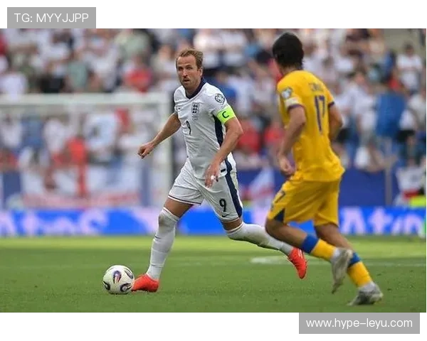 哈里·凯恩与英格兰传奇前锋国家队历史地位对比