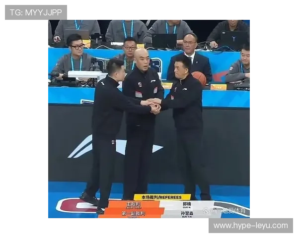 压人犯规到底算不算？裁判如何界定合理对抗与违规