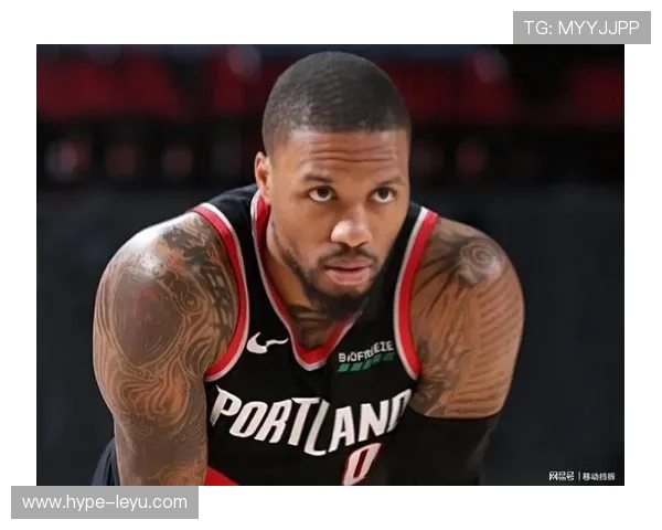 利拉德挡拆终结更倾向单打，较库里更倚重持球得分