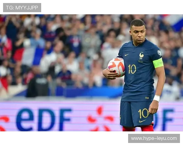 朱利安·阿尔瓦雷斯本赛季进攻端表现稳健解析