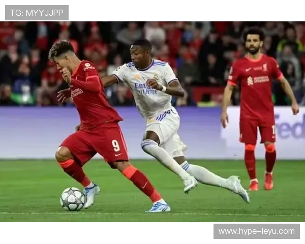 罗德里戈战术价值解析：左右边锋与伪九号的多角色适配能力