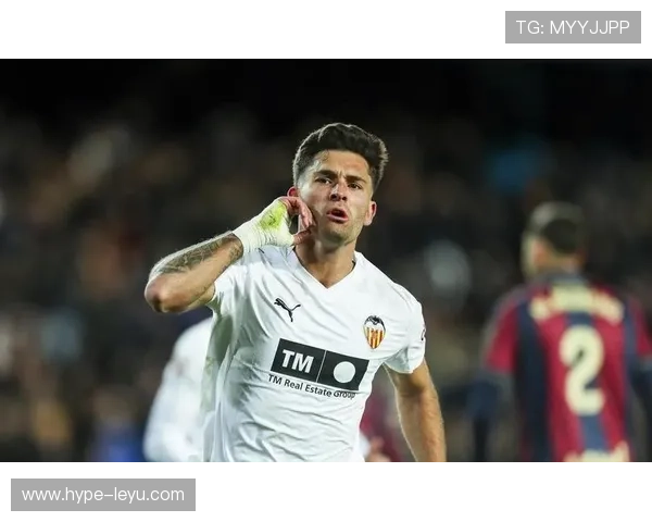 瓦伦西亚运营危机显现，球队赛季稳定性面临考验，竞争力受影响